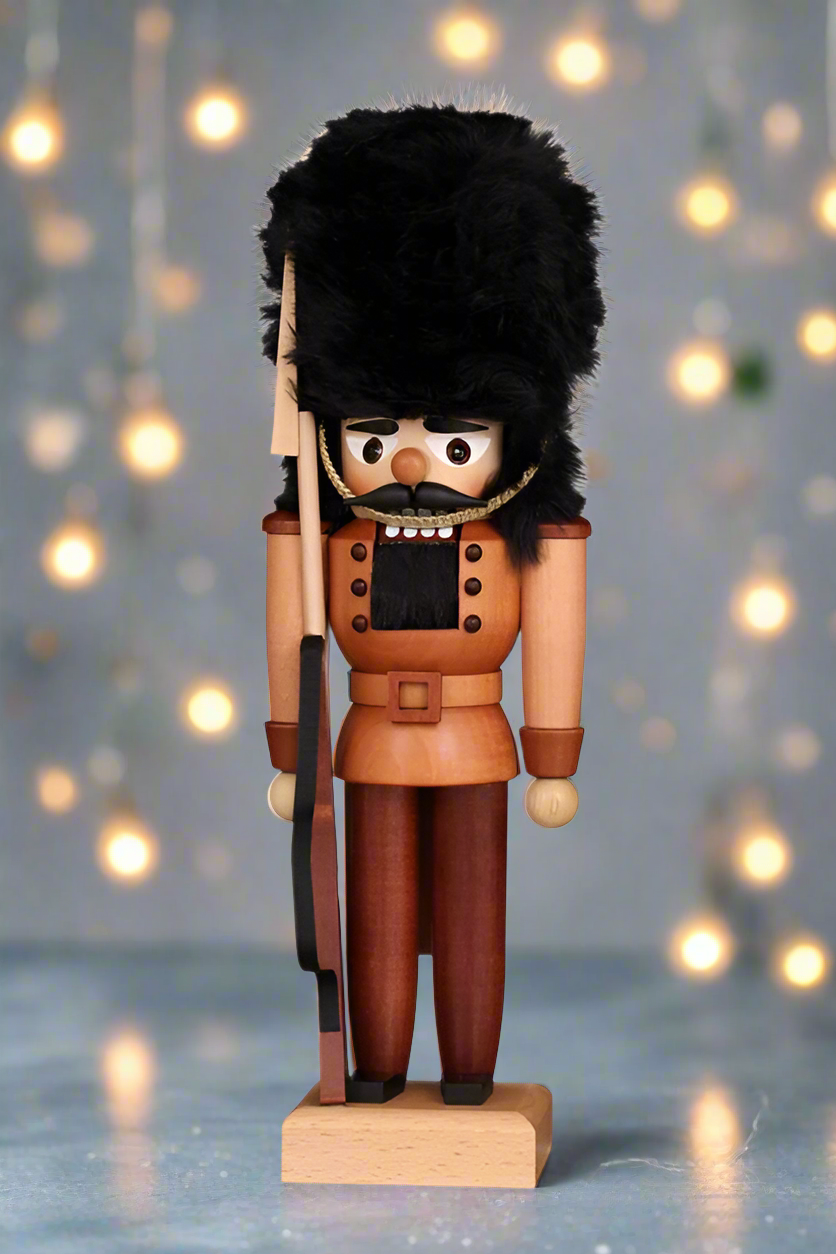Nutcracker (Small) - Soldier - Palace Guard (Natural)